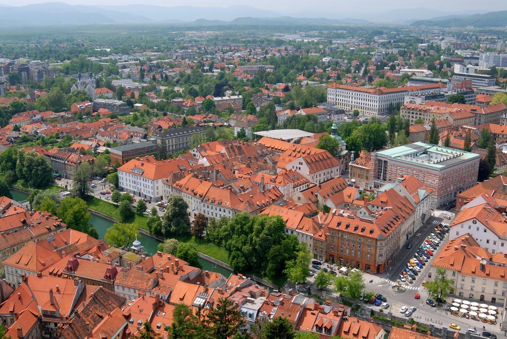 Galeria River Ljubljana Eksteriør billede
